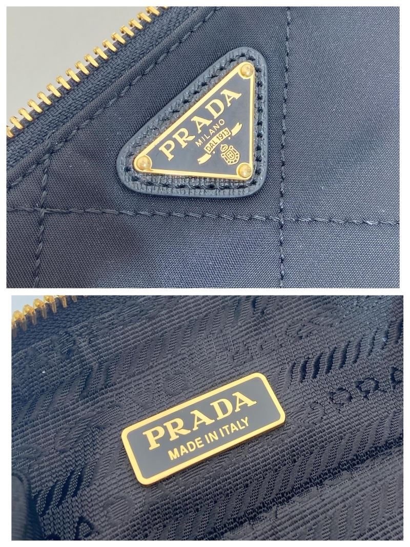 Pra*a hobo bags